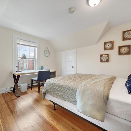 5Br 2Bh Bright & Spacious Apt In Brighton Boston Dış mekan fotoğraf