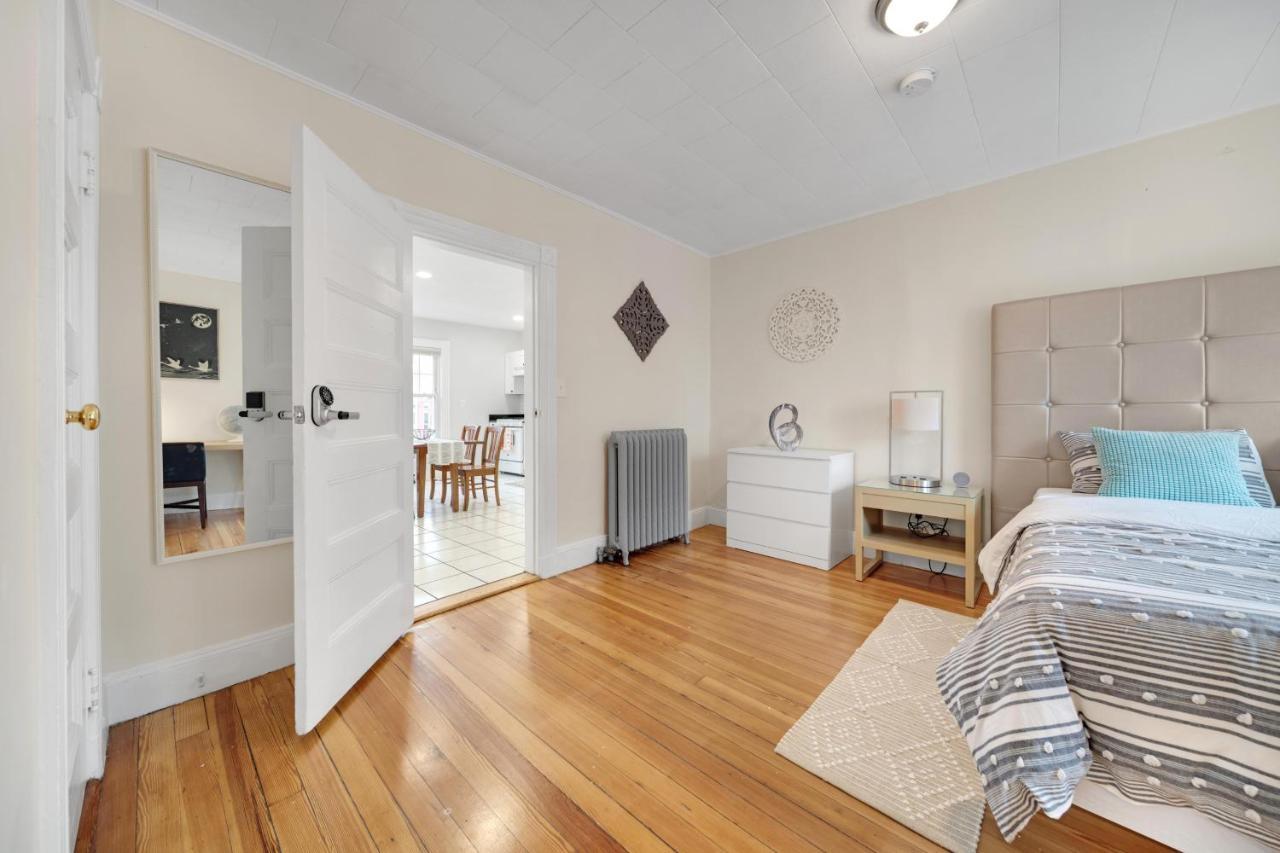 5Br 2Bh Bright & Spacious Apt In Brighton Boston Dış mekan fotoğraf